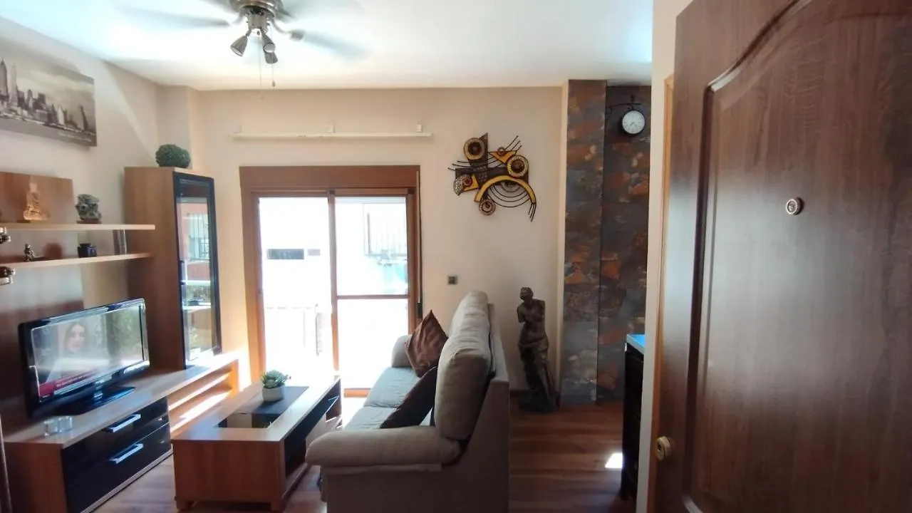 شقة Piso Playa Centro فوينخيرولا